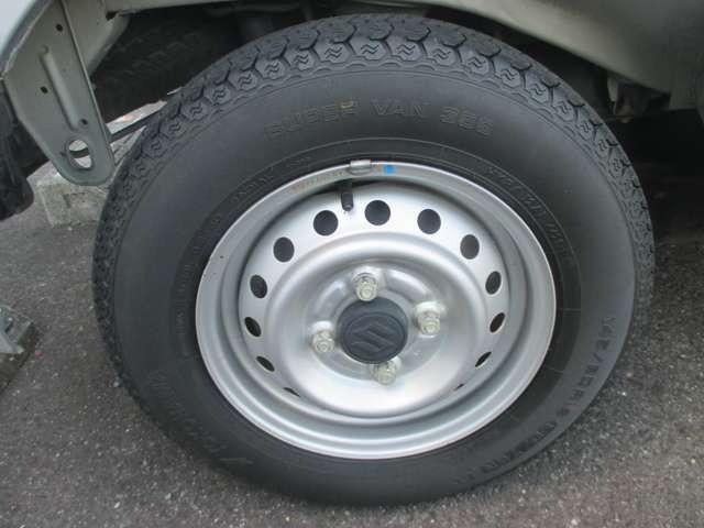 エブリイ PC ハイルーフ 5AGS車 パワーウインドウ/キーレスキー/プライバシーガラス/オーバーヘッドコンソール/オートマ車(9枚目)