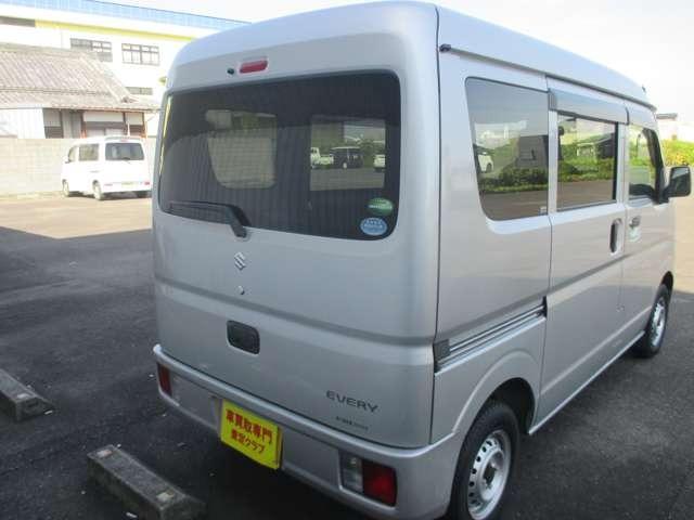 エブリイ PC ハイルーフ 5AGS車 パワーウインドウ/キーレスキー/プライバシーガラス/オーバーヘッドコンソール/オートマ車(22枚目)