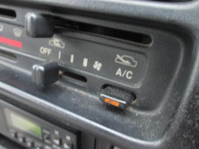 エブリイ ＰＡ　ハイルーフ　４ＷＤ　５ＭＴ車／４ＷＤ／両側スライドドア／ハイルーフ車／走行距離５７０００ｋｍ／ユーザー買取／車検令和８年８月２１日（3枚目）