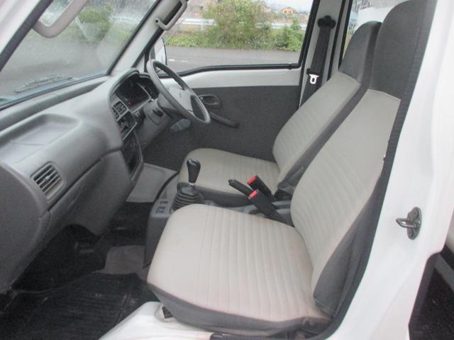 エブリイ ＰＡ　ハイルーフ　４ＷＤ　５ＭＴ車／４ＷＤ／両側スライドドア／ハイルーフ車／走行距離５７０００ｋｍ／ユーザー買取／車検令和８年８月２１日（19枚目）