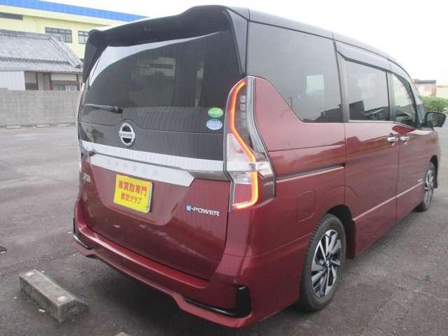 セレナ e-パワー ハイウェイスターV ワンオーナー車/純正10インチナビ/メーカーオプション後席モニター/防水シート/赤&黒ツートンカラー/プロパイロット/ETC/両側パワードア/BSM/デジタルインナーミラー(25枚目)