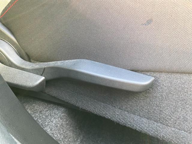 ベースグレード セーフティーパッケージ装着車 大型ナビフルセグTVバックカメラブルートゥース ドラレコ 全方位カメラ エンケイ17インチAW ローダウン マフラー 禁煙車 レーダー 衝突軽減ブレーキサポート 6MT(32枚目)