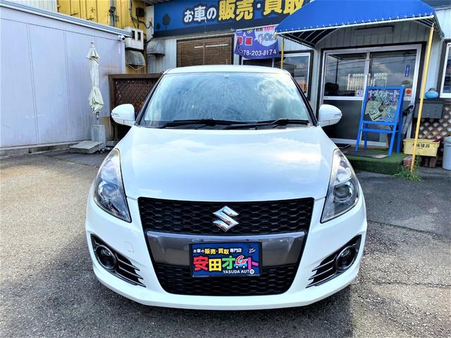 ベースグレード 新品17インチアルミ 新品タイヤ MOMOステアリング 6MT 禁煙車 フォグ プッシュスタート 純正あり ディスチャージライト(8枚目)