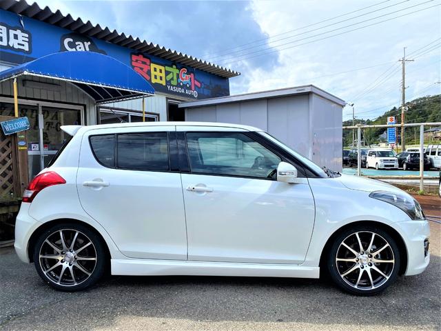ベースグレード 新品17インチアルミ 新品タイヤ MOMOステアリング 6MT 禁煙車 フォグ プッシュスタート 純正あり ディスチャージライト(10枚目)