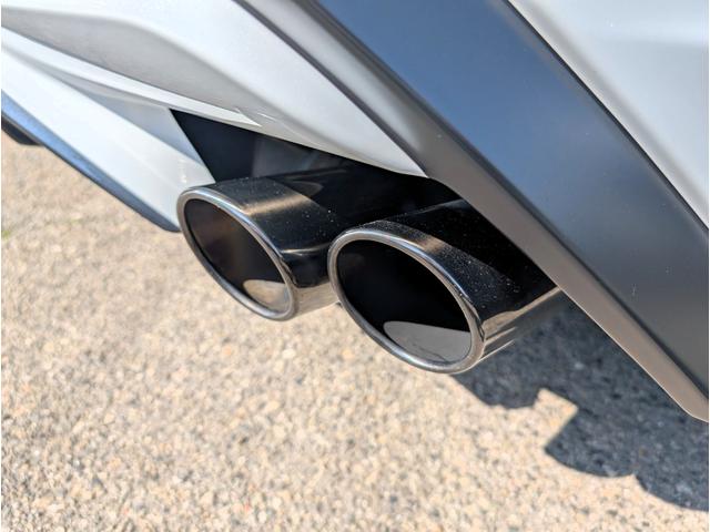 ＲＸ ＲＸ５００ｈ　Ｆスポーツパフォーマンス　ＴＲＤエアロ（Ｆ／Ｓ／Ｒ）　サンルーフ　ＴＲＤマフラー　全方位モニター　オレンジキャリパー　デジタルミラー　ブラインドスポット　全席シートエアー＆ヒーター　ナビフルセグＴＶＢＴ　革シート　パワーゲート（4枚目）