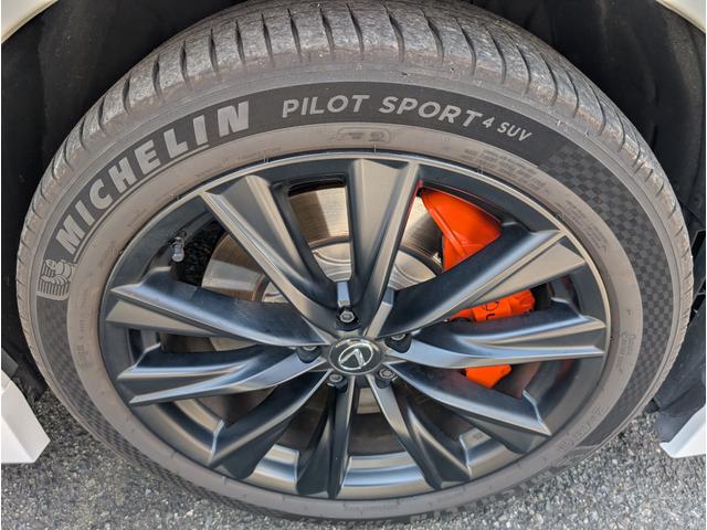 ＲＸ ＲＸ５００ｈ　Ｆスポーツパフォーマンス　ＴＲＤエアロ（Ｆ／Ｓ／Ｒ）　サンルーフ　ＴＲＤマフラー　全方位モニター　オレンジキャリパー　デジタルミラー　ブラインドスポット　全席シートエアー＆ヒーター　ナビフルセグＴＶＢＴ　革シート　パワーゲート（52枚目）