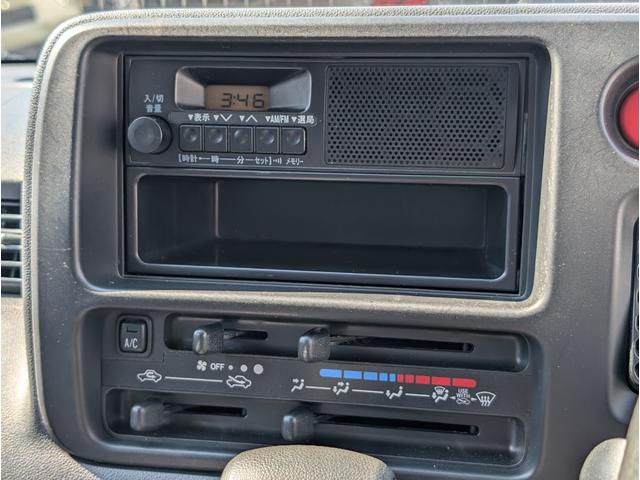ハイゼットカーゴ ＤＸ　ハイルーフ　車内ルーフボックス　２列目シート収納で荷室大　両側スライド　４速ＡＴ（25枚目）