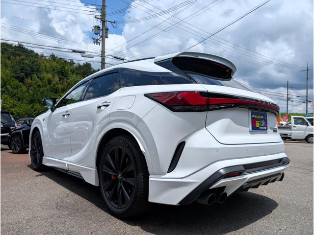 ＲＸ ＲＸ５００ｈ　Ｆスポーツパフォーマンス　ＴＲＤエアロ（Ｆ／Ｓ／Ｒ）　パノラマルーフ　デジタルインナーミラー　ブラインドスポットモニター　全方位モニター　リヤフィルム施工済み　Ｆスポキャリパー　全席エアーシート＆ヒーター　ＴＶキャンセラー（34枚目）
