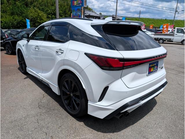 ＲＸ ＲＸ５００ｈ　Ｆスポーツパフォーマンス　ＴＲＤエアロ（Ｆ／Ｓ／Ｒ）　パノラマルーフ　デジタルインナーミラー　ブラインドスポットモニター　全方位モニター　リヤフィルム施工済み　Ｆスポキャリパー　全席エアーシート＆ヒーター　ＴＶキャンセラー（35枚目）
