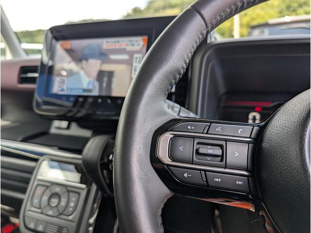 スペーシアカスタム ハイブリッドＸＳターボ　２トーンカラー／ターボ／全方位モニター／大型ナビフルセグＴＶバックカメラブルートゥース／衝突軽減ブレーキサポート／両側パワースライドドア／１オーナー／両席シートヒーター／禁煙車／Ｃセンサー／クルコン／（12枚目）