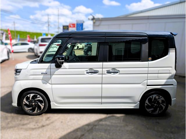 スペーシアカスタム ハイブリッドＸＳターボ　２トーンカラー／ターボ／全方位モニター／大型ナビフルセグＴＶバックカメラブルートゥース／衝突軽減ブレーキサポート／両側パワースライドドア／１オーナー／両席シートヒーター／禁煙車／Ｃセンサー／クルコン／（23枚目）