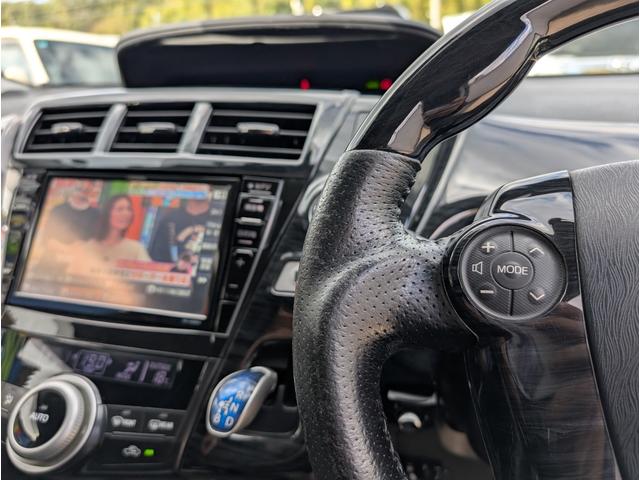 TOYOTA PRIUS ALPHA S