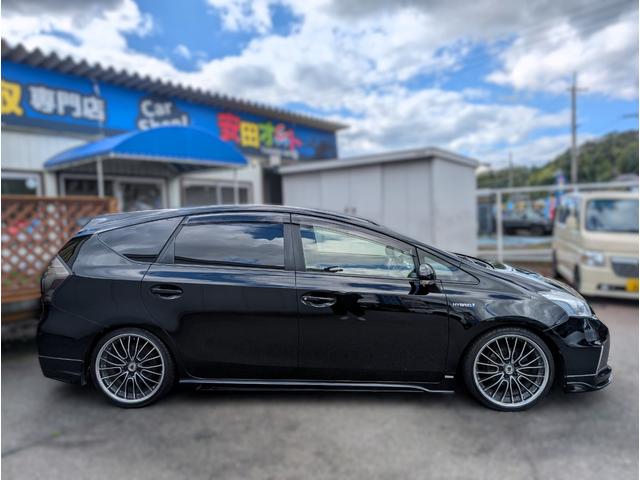 TOYOTA PRIUS ALPHA S