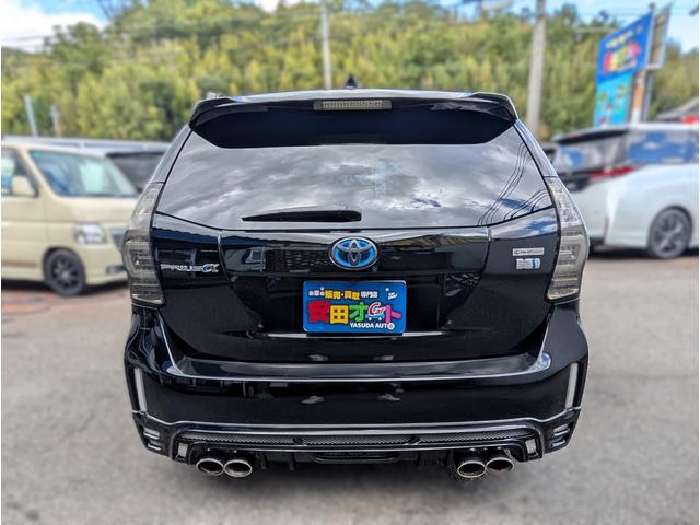 TOYOTA PRIUS ALPHA S