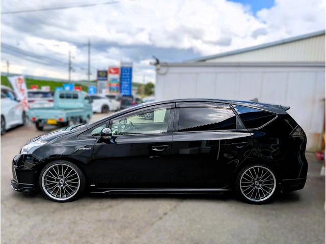 TOYOTA PRIUS ALPHA S