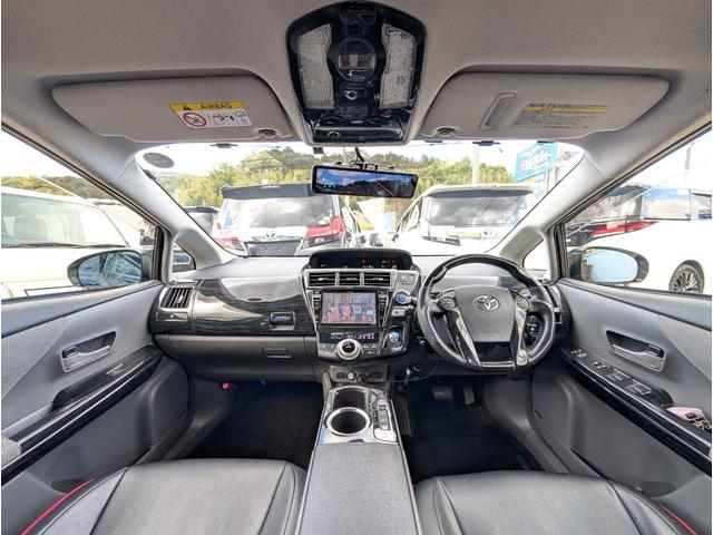 TOYOTA PRIUS ALPHA S