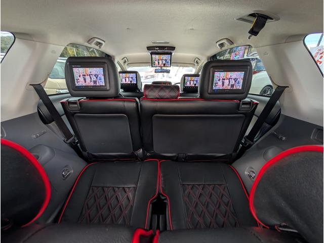 TOYOTA PRIUS ALPHA S