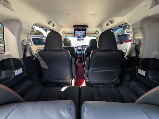 フリード クロスター 天井モニター/大型ナビフルセグTVバックカメラブルートゥース/衝突軽減ブレーキサポート/前後ミラー型ドラレコ/両側パワースライドドア/リヤフィルム施工済み/クラッツィオ黒革調カバー/両席シートヒーター(33枚目)