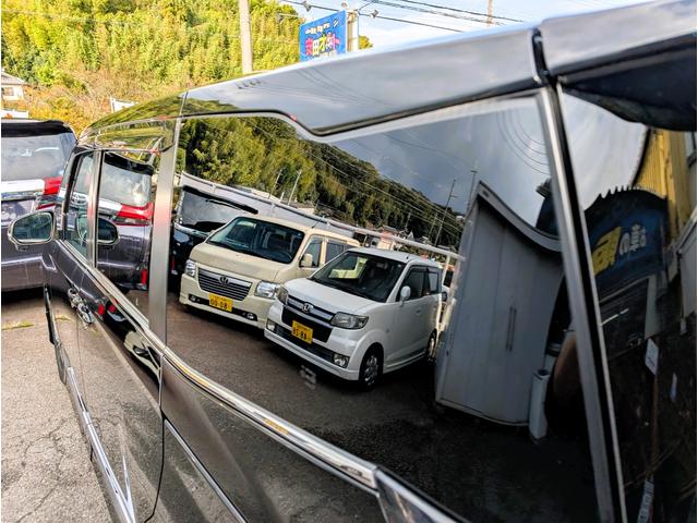 ヴォクシー Ｓ－Ｚ　モデリスタエアロ（Ｆ．Ｓ．Ｒ）　天井モニター　大型ナビフルセグＴＶ　リヤフィルム施工済み　両側パワースライドドア　前後ドライブレコーダー　ブラックハーフレザーシート　ＴＶキャンセラー　禁煙車　７人乗り（5枚目）