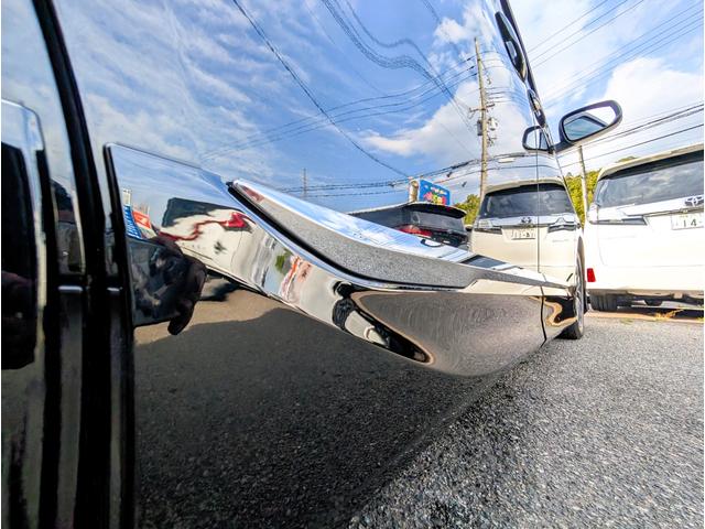 ヴォクシー Ｓ－Ｚ　モデリスタエアロ（Ｆ．Ｓ．Ｒ）　天井モニター　大型ナビフルセグＴＶ　リヤフィルム施工済み　両側パワースライドドア　前後ドライブレコーダー　ブラックハーフレザーシート　ＴＶキャンセラー　禁煙車　７人乗り（7枚目）