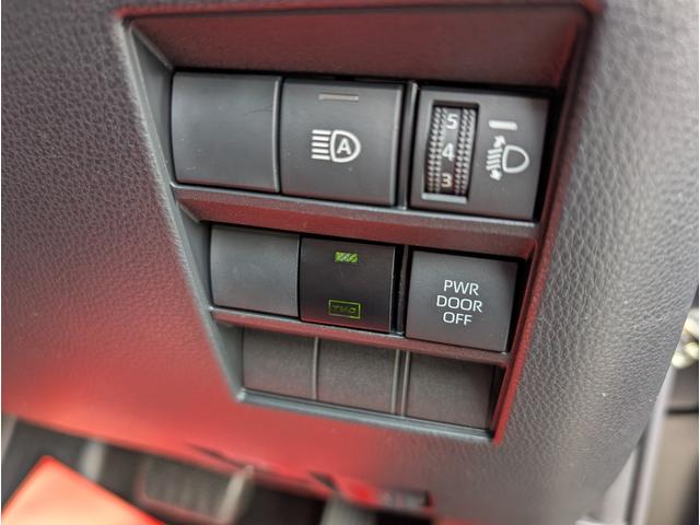 ヴォクシー Ｓ－Ｚ　モデリスタエアロ（Ｆ．Ｓ．Ｒ）　天井モニター　大型ナビフルセグＴＶ　リヤフィルム施工済み　両側パワースライドドア　前後ドライブレコーダー　ブラックハーフレザーシート　ＴＶキャンセラー　禁煙車　７人乗り（11枚目）