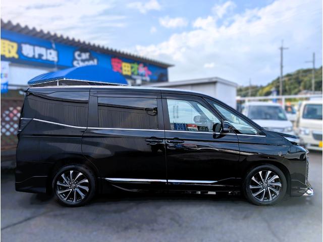 ヴォクシー Ｓ－Ｚ　モデリスタエアロ（Ｆ．Ｓ．Ｒ）　天井モニター　大型ナビフルセグＴＶ　リヤフィルム施工済み　両側パワースライドドア　前後ドライブレコーダー　ブラックハーフレザーシート　ＴＶキャンセラー　禁煙車　７人乗り（20枚目）