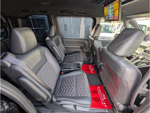 ヴォクシー Ｓ－Ｚ　モデリスタエアロ（Ｆ．Ｓ．Ｒ）　天井モニター　大型ナビフルセグＴＶ　リヤフィルム施工済み　両側パワースライドドア　前後ドライブレコーダー　ブラックハーフレザーシート　ＴＶキャンセラー　禁煙車　７人乗り（33枚目）