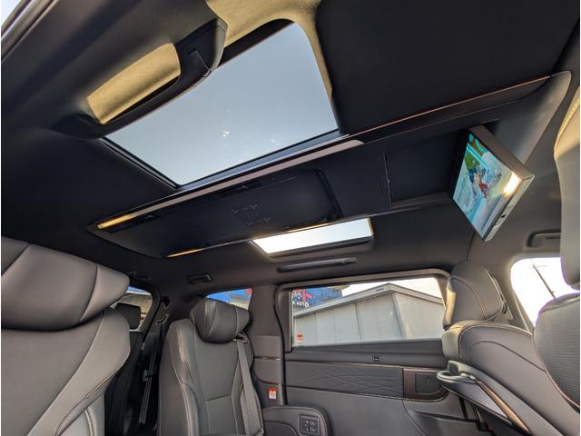 アルファード Z モデリスタエアロ&グリル/有機ELフリップダウン/サンルーフ/DインナーM/HUD/TVキャンセラー前後ドラレコ/BSM/1オーナー/禁煙車/リヤPゲート/両側Pスライド/エアー&ヒーターシート(4枚目)