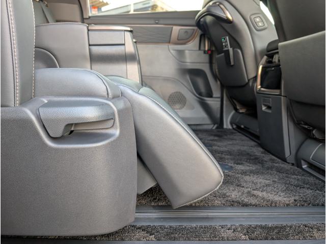 アルファード Z モデリスタエアロ&グリル/有機ELフリップダウン/サンルーフ/DインナーM/HUD/TVキャンセラー前後ドラレコ/BSM/1オーナー/禁煙車/リヤPゲート/両側Pスライド/エアー&ヒーターシート(41枚目)