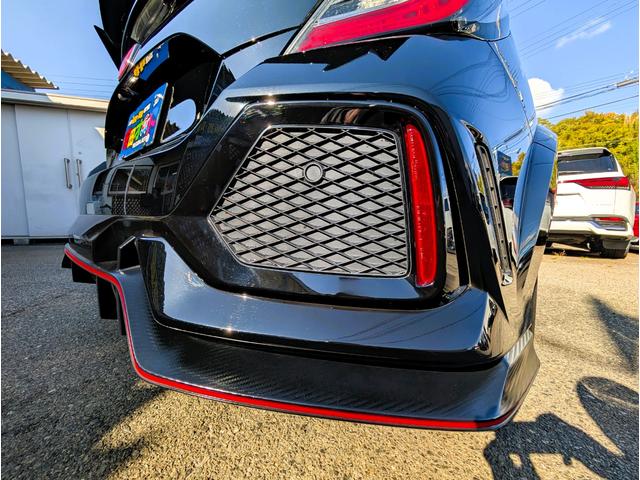 シビック タイプＲ　無限カーボンステアリング　無限ブルーミラー　Ｇｒｇｏセキュリティーシステム　モレルピラーツイーター　スーパーキャットレーダー　前後ドラレコ　無限フロアマット　ナビフルセグＴＶＢカメラ　Ｃセンサー禁煙車（40枚目）