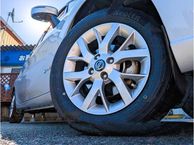 ノート e-パワー X 24年新品タイヤ 全方位モニター デジタルインナーミラー 衝突軽減ブレーキサポート 1オーナー全記録簿禁煙車 ドラレコ ナビフルセグTVバックカメラブルートゥース レーダー Cセンサー 空気圧センサー(4枚目)