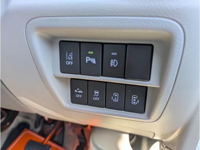 エブリイワゴン ＰＺターボスペシャル　ハイルーフ　両側パワースライド　衝突軽減ブレーキサポート　オートステップ　ナビフルセグＴＶバックカメラブルートゥース　コーナーセンサー　フォグランプ　革調シートカバー　禁煙車　スマートキー（3枚目）