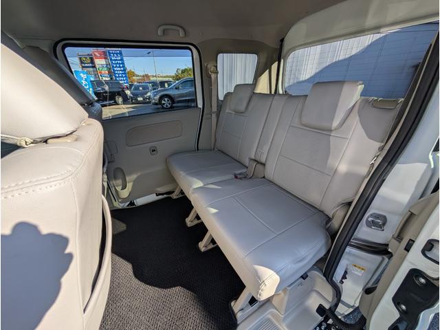 エブリイワゴン ＰＺターボスペシャル　ハイルーフ　両側パワースライド　衝突軽減ブレーキサポート　オートステップ　ナビフルセグＴＶバックカメラブルートゥース　コーナーセンサー　フォグランプ　革調シートカバー　禁煙車　スマートキー（32枚目）