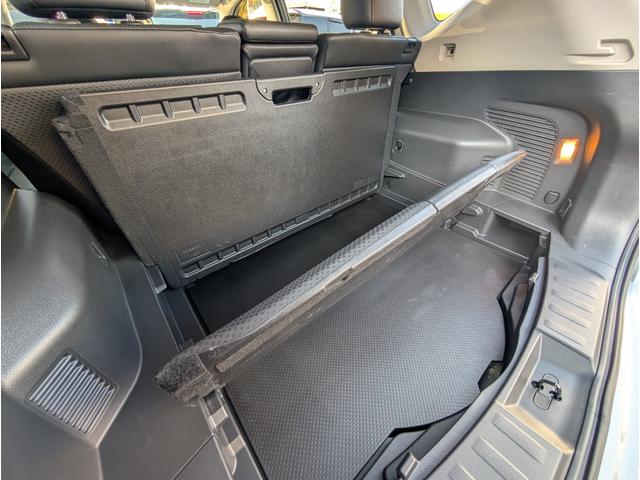 エクストレイル ２０Ｘ　電動パワーゲート　ナビフルセグＴＶバックカメラブルートゥース　ドライブレコーダー　ブラックレザーシート　コーナーセンサー　アイドリングＳＴＯＰ　１オーナー　禁煙車（16枚目）