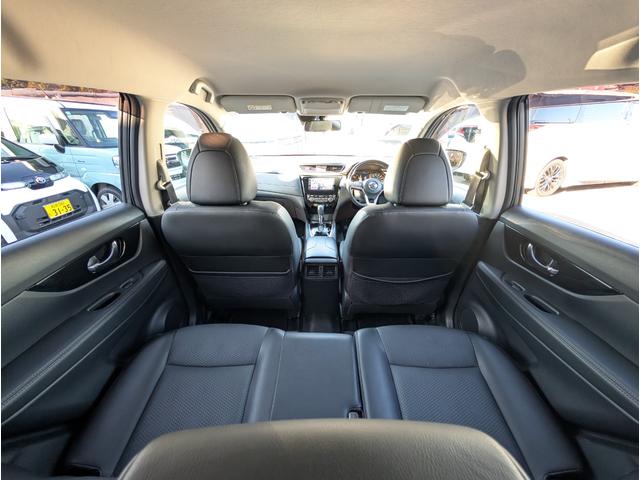 エクストレイル ２０Ｘ　電動パワーゲート　ナビフルセグＴＶバックカメラブルートゥース　ドライブレコーダー　ブラックレザーシート　コーナーセンサー　アイドリングＳＴＯＰ　１オーナー　禁煙車（26枚目）