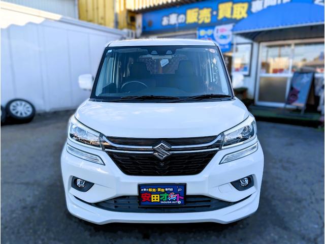 ソリオバンディット ハイブリッドＭＶ　新品タイヤ　大型ナビ　全方位カメラ　フルセグＴＶ　両側パワースライドドア　衝突軽減ブレーキサポート　シートヒーター　コーナーセンサー　アイドリングＳＴＯＰ　２列目開閉テーブル　ＥＴＣ　クルコン（12枚目）