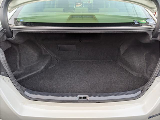 ＳＡＩ Ｇ　Ａパッケージ　ナビフルセグＴＶバックカメラ　電動パワーシート　コーナーセンサー　ブルートゥース　フロントカメラ　電動サンシェイド　ウッドコンビステアリング　クルコン　ステアリングスイッチ　記憶シート　禁煙車（17枚目）