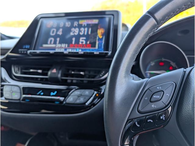 Ｃ－ＨＲ Ｇ　ＴＲＤエアロ（Ｆ／Ｓ／Ｒ）　大型ナビフルセグＴＶ　ブラインドスポットモニター　モデリスターミラーカバー　レーダー　バックカメラブルートゥース　クルコン　ステアリングスイッチ　１オーナー　禁煙車　記録簿（13枚目）