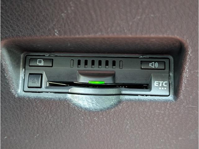 Ｃ－ＨＲ Ｇ　ＴＲＤエアロ（Ｆ／Ｓ／Ｒ）　大型ナビフルセグＴＶ　ブラインドスポットモニター　モデリスターミラーカバー　レーダー　バックカメラブルートゥース　クルコン　ステアリングスイッチ　１オーナー　禁煙車　記録簿（34枚目）