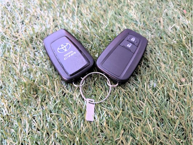 Ｃ－ＨＲ Ｇ　ＴＲＤエアロ（Ｆ／Ｓ／Ｒ）　大型ナビフルセグＴＶ　ブラインドスポットモニター　モデリスターミラーカバー　レーダー　バックカメラブルートゥース　クルコン　ステアリングスイッチ　１オーナー　禁煙車　記録簿（36枚目）