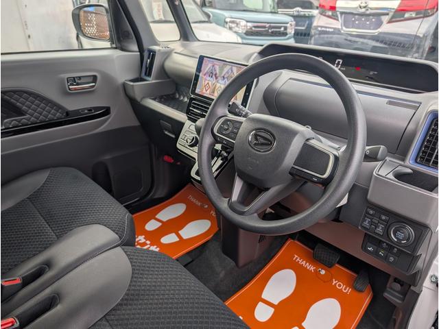 タント カスタムＸ　２トーンカラー　大型ナビ　衝突軽減ブレーキサポート　サイドガーニッシュ　ブラインドスポットモニター　タイマー付き両側パワースライドドア　フルセグＴＶバックカメラブルートゥース　運転席ロングレール　禁煙（25枚目）