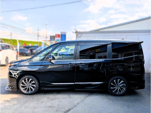 ヴォクシー ハイブリッドS-Z フリップダウン モデリスタエアロ デジタルインナーミラー リヤ電動パワーゲート ユニバーサルステップ 両側パワースライド 大型ビフルセグTVバックカメラBT TVキャンセラー 両席シートヒーター禁煙車(32枚目)