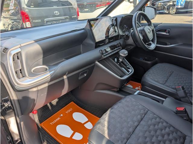 ヴォクシー ハイブリッドS-Z フリップダウン モデリスタエアロ デジタルインナーミラー リヤ電動パワーゲート ユニバーサルステップ 両側パワースライド 大型ビフルセグTVバックカメラBT TVキャンセラー 両席シートヒーター禁煙車(36枚目)