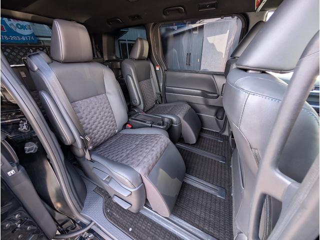 ヴォクシー ハイブリッドS-Z フリップダウン モデリスタエアロ デジタルインナーミラー リヤ電動パワーゲート ユニバーサルステップ 両側パワースライド 大型ビフルセグTVバックカメラBT TVキャンセラー 両席シートヒーター禁煙車(38枚目)