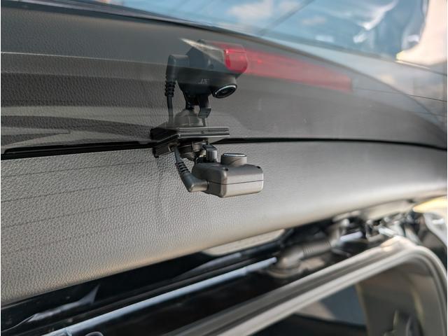 ヴォクシー ハイブリッドS-Z フリップダウン モデリスタエアロ デジタルインナーミラー リヤ電動パワーゲート ユニバーサルステップ 両側パワースライド 大型ビフルセグTVバックカメラBT TVキャンセラー 両席シートヒーター禁煙車(46枚目)