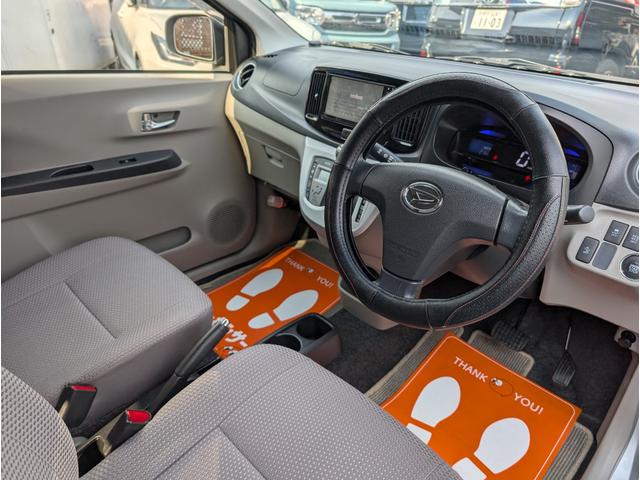 ミライース G SA エアロ ナビフルセグTV 衝突軽減ブレーキサポート アイドリングSTOP プッシュスタート スマートキー アルミホイール ETC 禁煙車(17枚目)