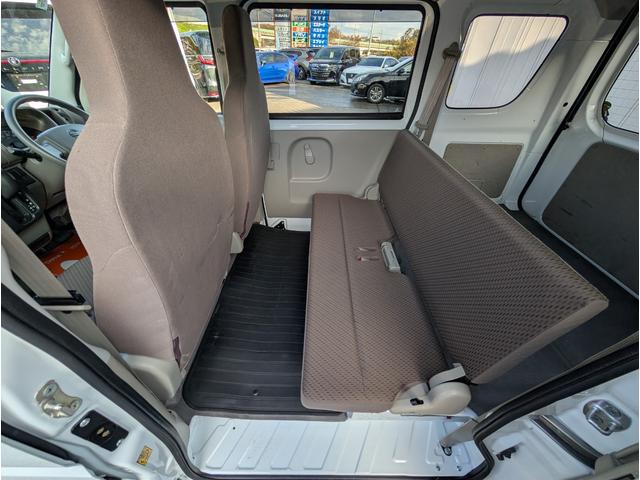 ＮＶ１００クリッパーバン ＤＸ　ＧＬパッケージ　ハイルーフ　キーレス　パワーウィンドウ　ルーフキャリア　両側スライドドア　天井ＢＯＸ　２列目シート畳み込み　ＥＴＣ　スペアキー（26枚目）