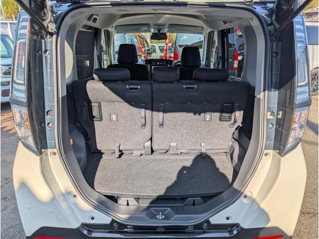 タンク カスタムG S 2トーンカラー ナビTVブルートゥース 両側パワースライドドア 衝突軽減ブレーキサポート LEDヘッドライト アイドリングSTOP スマートキー クルコン 禁煙車 アイソフィックス フォグランプ(16枚目)