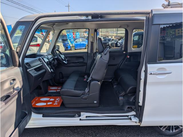 タント カスタムＲＳ　トップエディションＳＡＩＩＩ　ナビフルセグＴＶ　２０２４年タイヤ　前後ドラレコ　衝突軽減ブレーキサポート　両側パワースライドドア　コーナーセンサー　ブラックハーフレザーシート　シートヒーター　アイソフィックス　ターボ　ＬＥＤ禁煙車（8枚目）