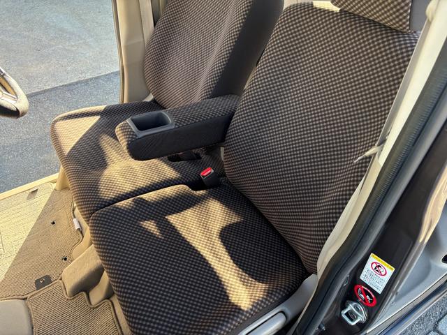 Ｎ－ＢＯＸ ２トーンカラースタイル　ＧターボＳＳパッケージ　ナビ　Ｂカメラ　クルーズコントロール　ＥＴＣ　両側パワースライドドア（15枚目）